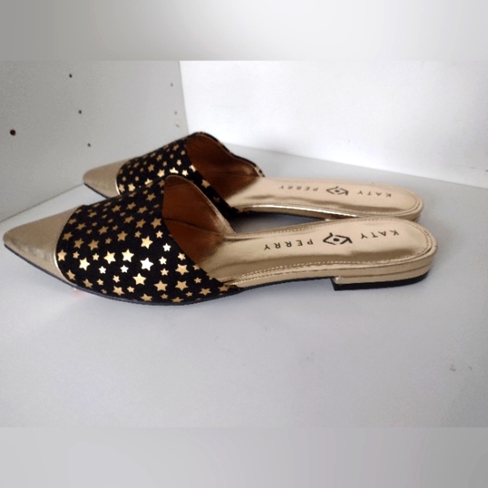 Katy Perry celestial star print mule gold/black pointed toe flats size 9.5